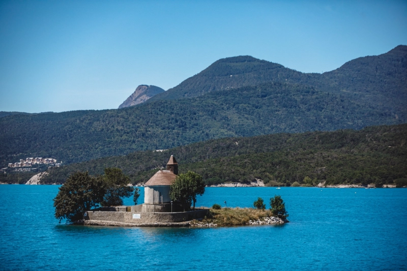 LES ALPES PROVENCALES